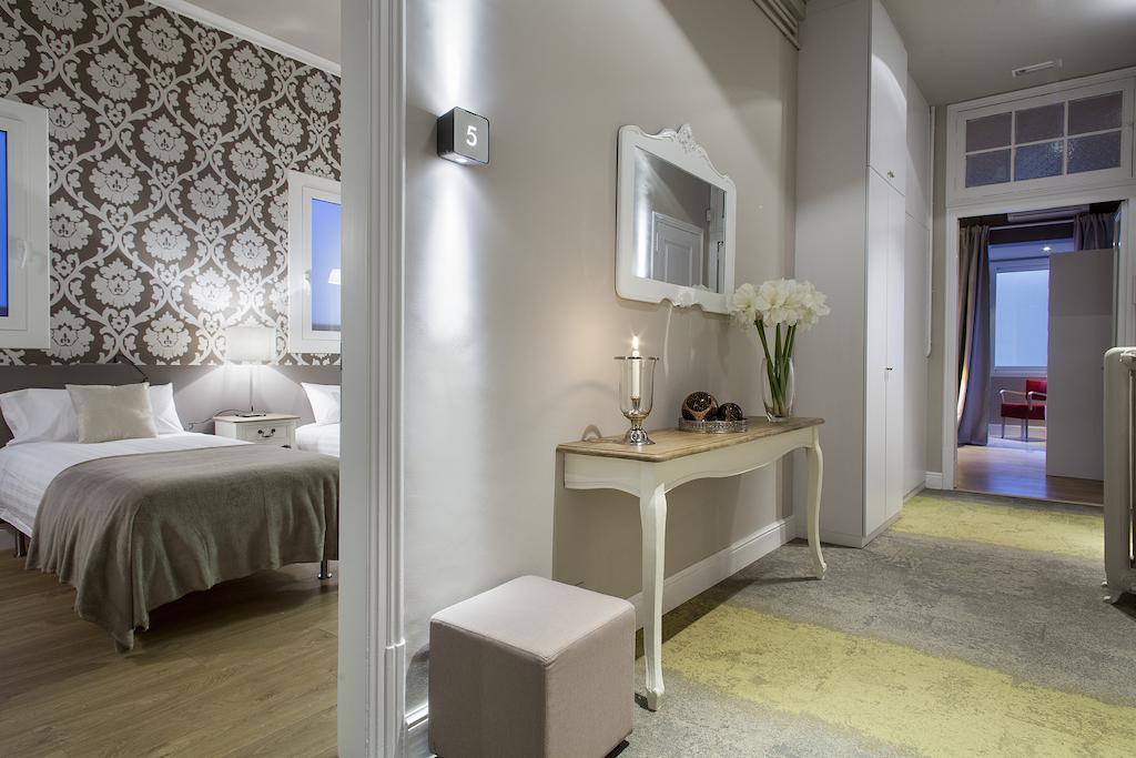 Bachome Gallery B&B Barcelona Zimmer foto